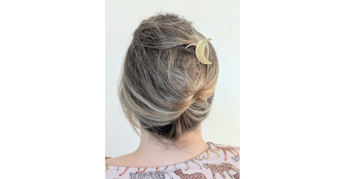 How to use a hair fork and barrette