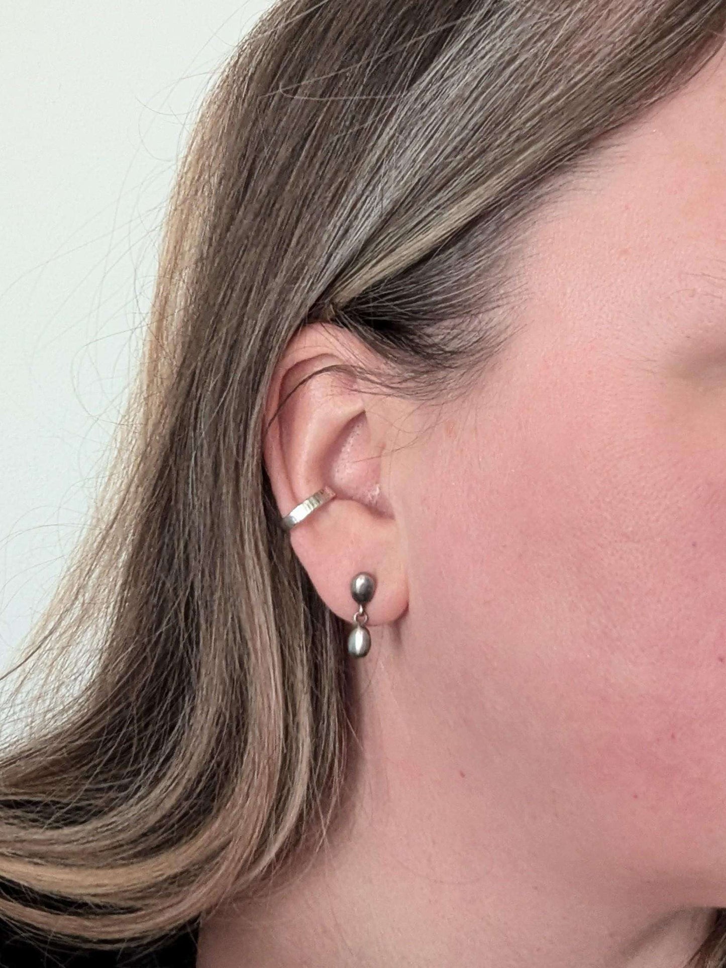 Minimalist hand textured organic solid sterling silver 3mm conch ear cuff