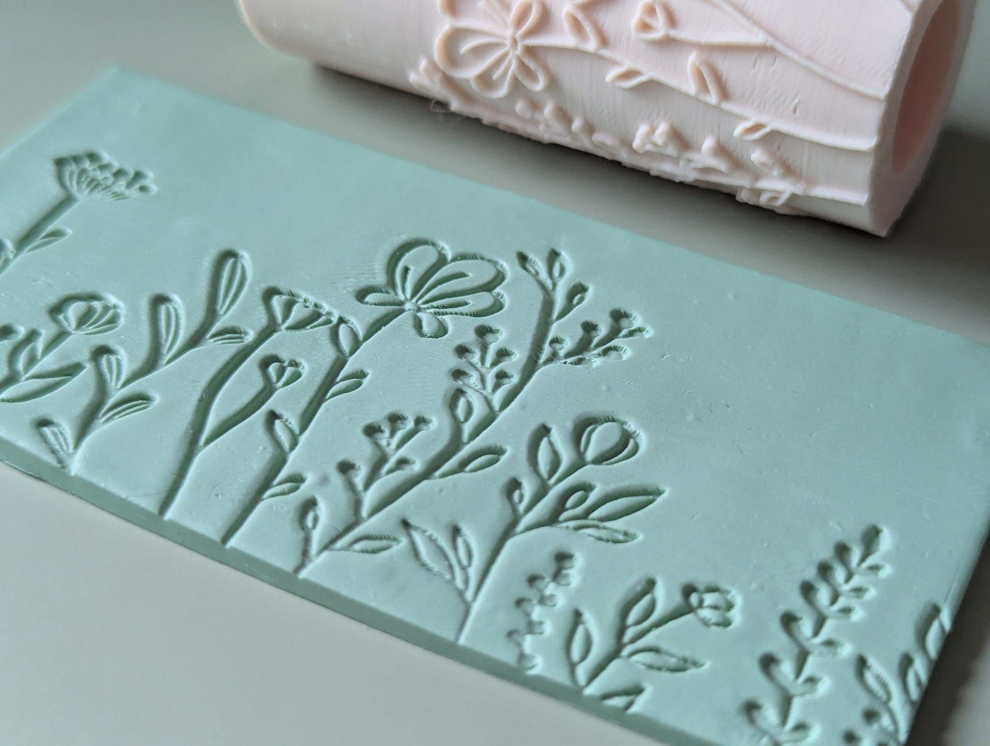 Wild flower border polymer clay seamless texture hand roller embossing set