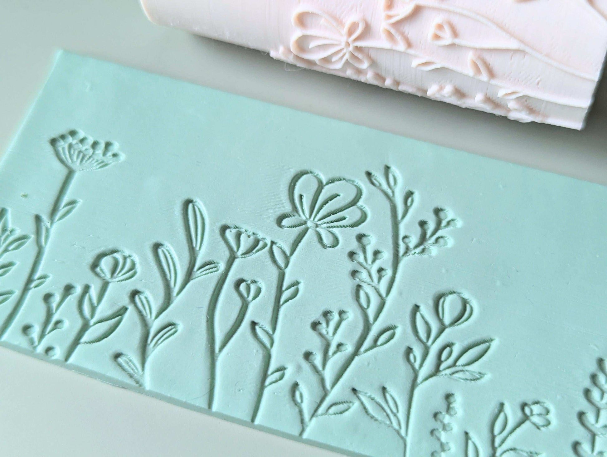 Wild flower border polymer clay seamless texture hand roller embossing set