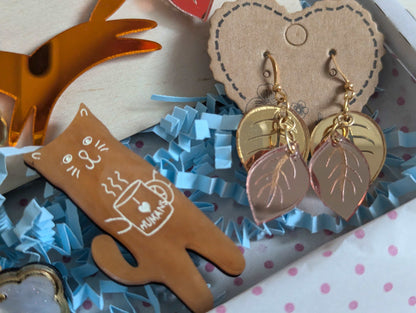 Fox & Leaf themed acrylic jewellery gift box, This set includes; acrylic necklace, dangle earrings and funny cat brooch