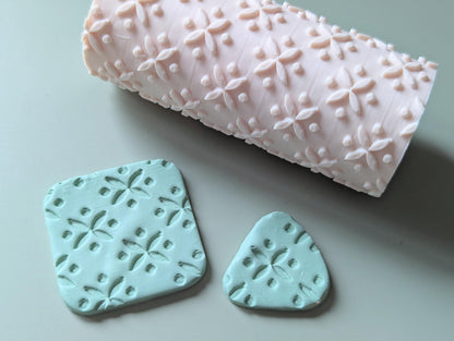 Retro flower dot seamless pattern polymer clay hand roller embossing set