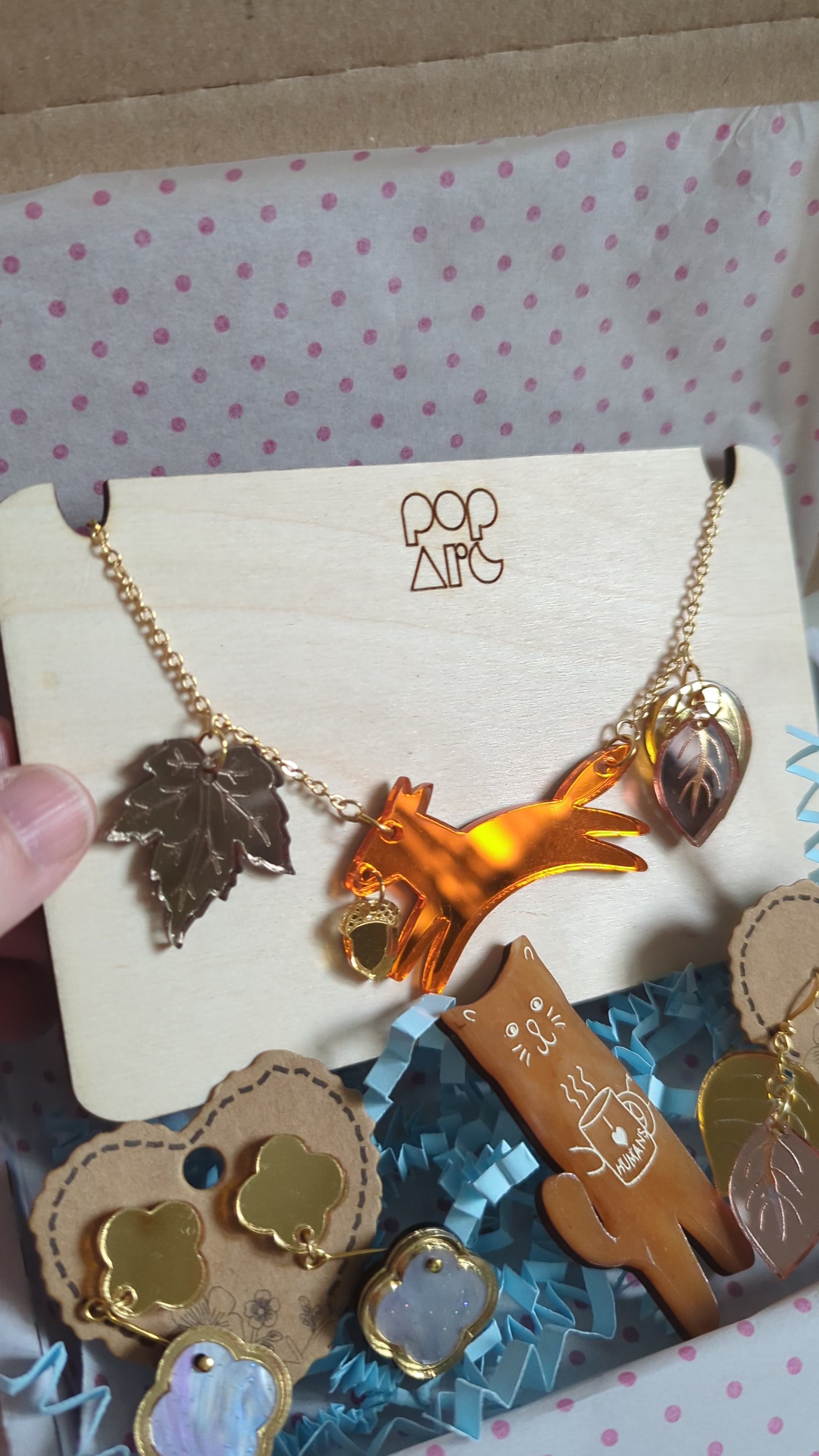 Fox & Leaf themed acrylic jewellery gift box, This set includes; acrylic necklace, dangle earrings and funny cat brooch